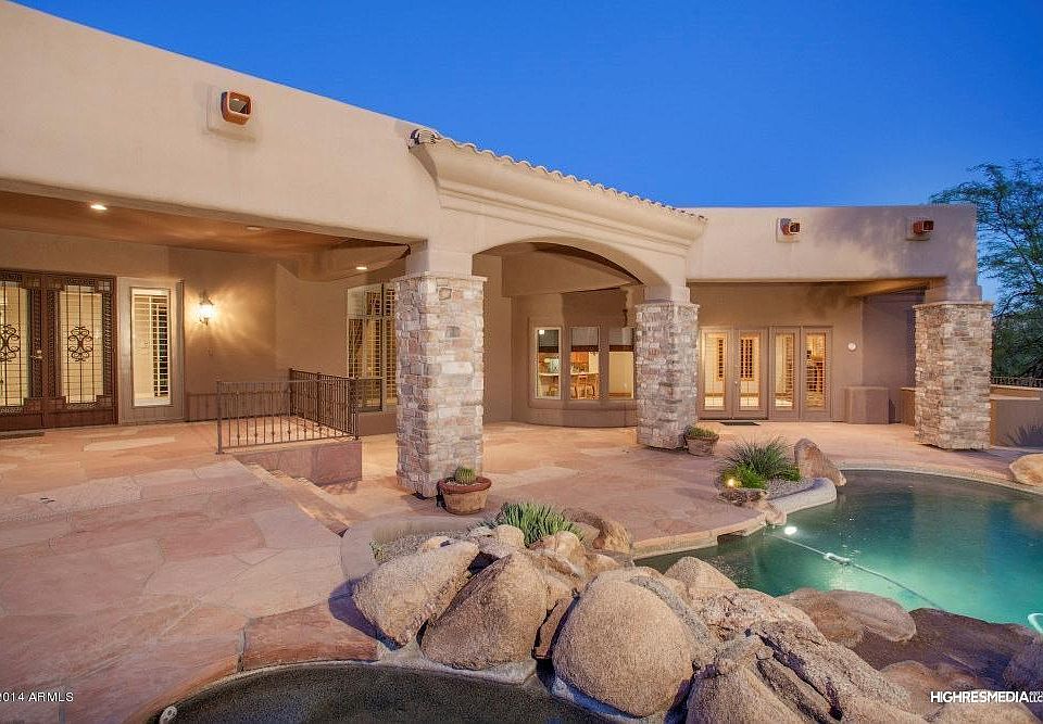 1st image of 1735 E Desert Willow Dr