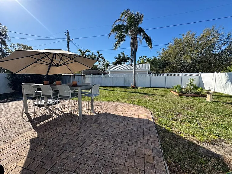 11 N Crest Ave — Photo 30