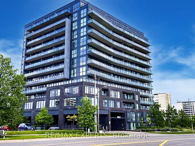 3237 Bayview Ave #102 — Photo 1
