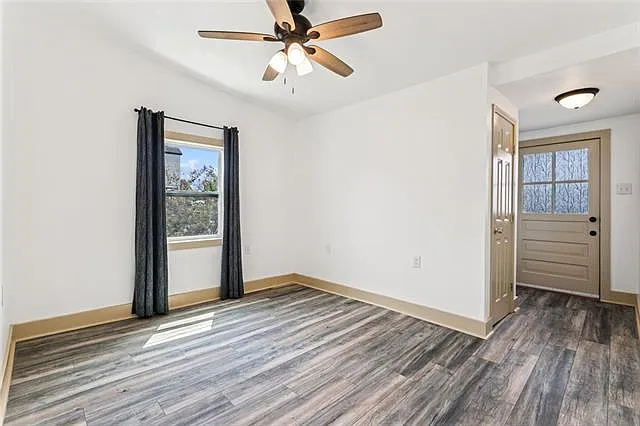 843 Elmira Ave — Photo 3