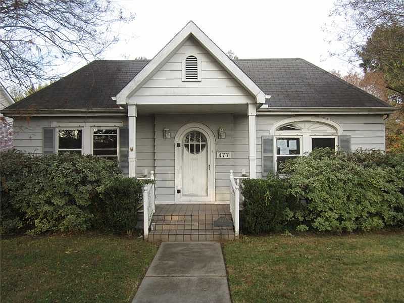 1st image of 477 Clayton Dr