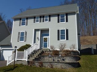 14 Chestnut Hill Rd, West Hartford, CT 06107