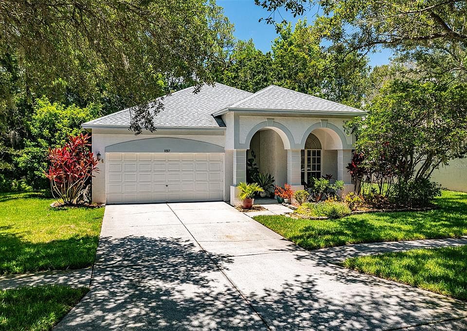 1st image of 11917 DERBYSHIRE DRIVE