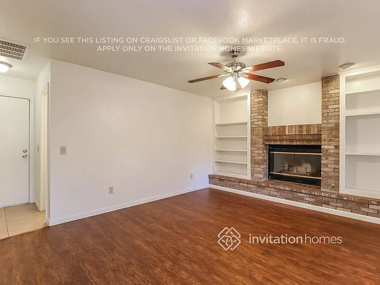 8186 Devon Park Ct — Photo 2