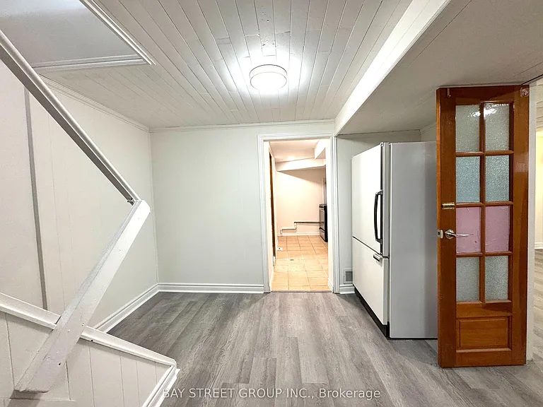 131 Allanford Rd — Photo 6