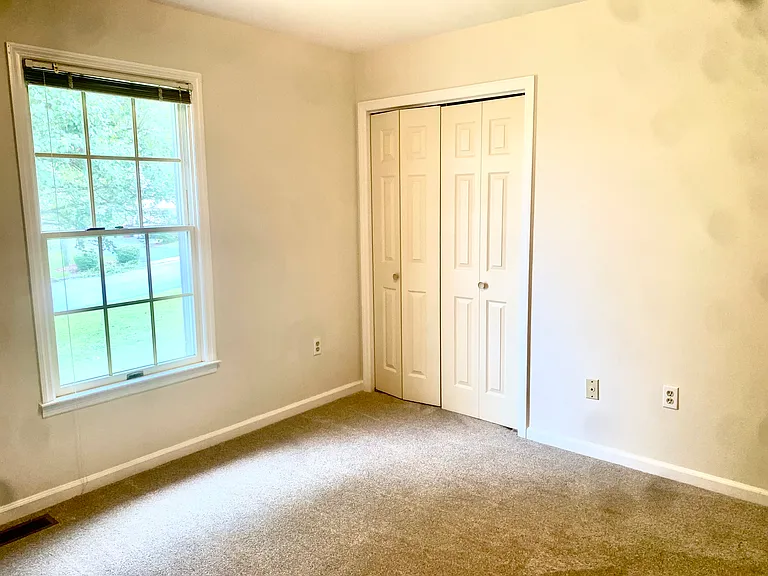 2 Parwood Ct — Photo 17