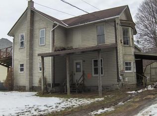 8107 S Main St, Springwater, NY 14560