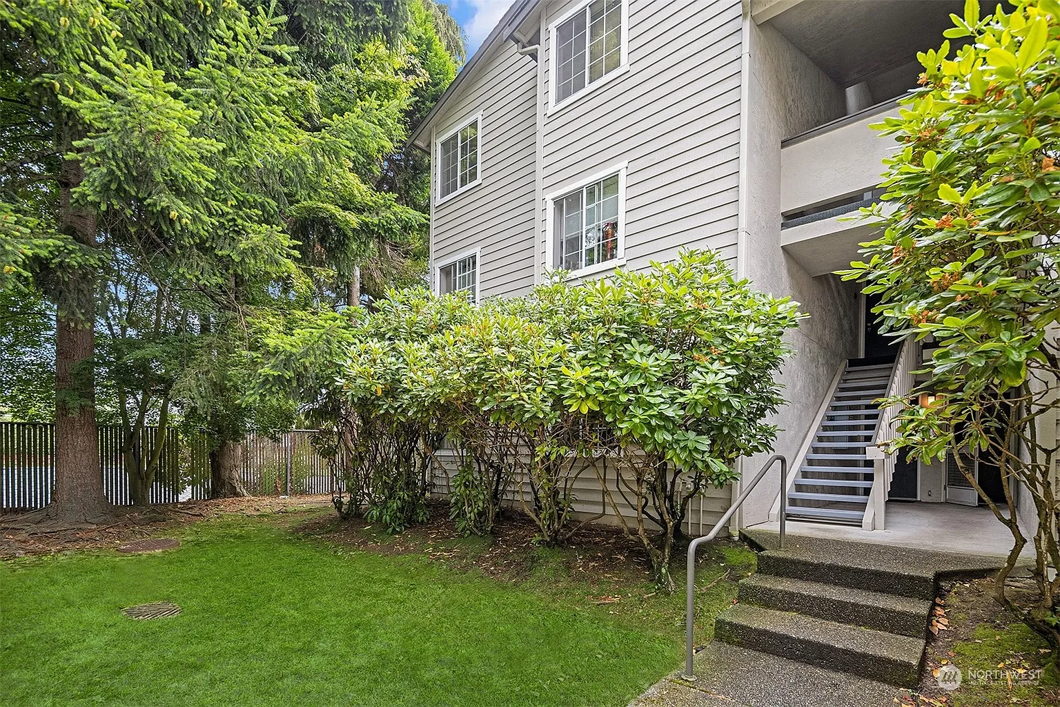 17624 1st Avenue S #B103 photo 1