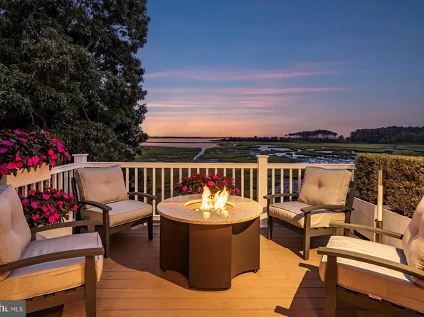 9605 Indian Trail Dr, Berlin, MD 21811