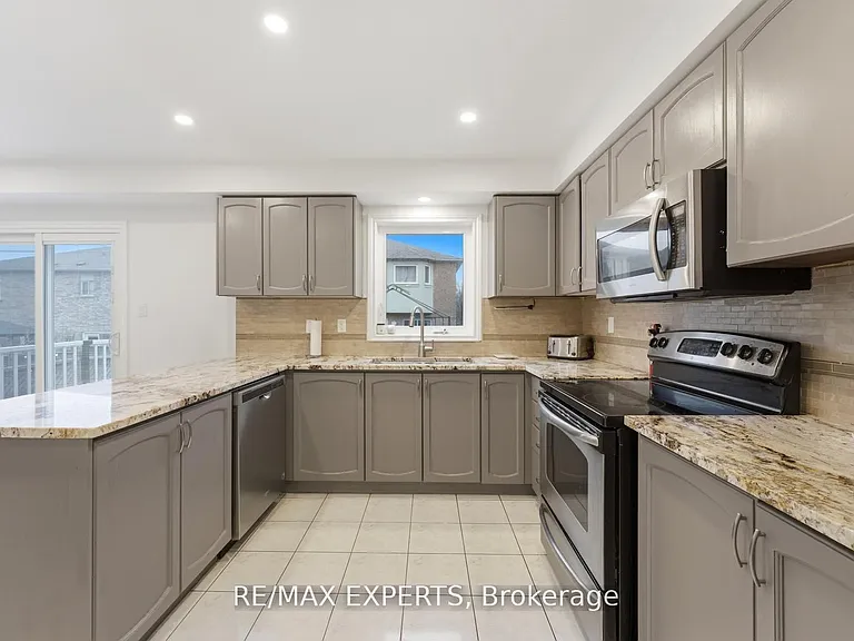 22 Wedgewood Pl — Photo 12