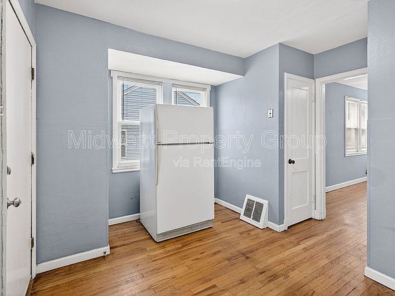 2nd image of 7711 Brocton Ct