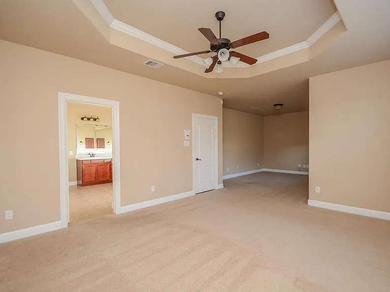 25939 Celtic Terrace Dr — Photo 14