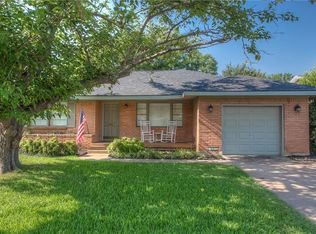 6567 Locke Ave, Fort Worth, TX 76116