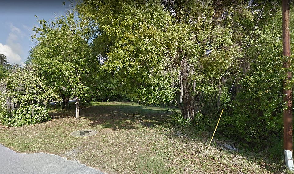 1st image of 18941 Causeway Blvd