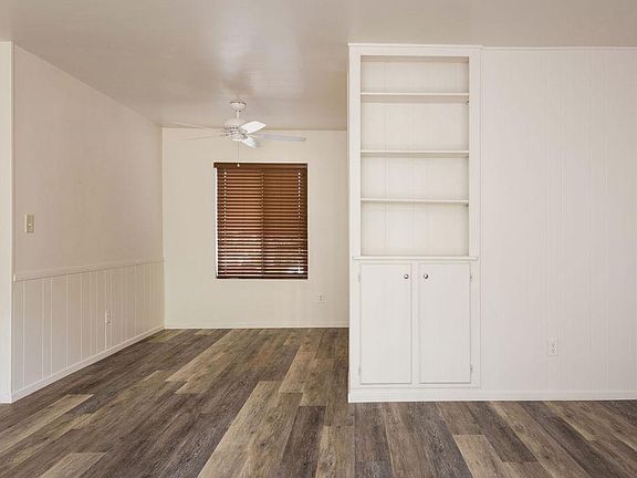 5th image of 1038 Turquoise St APT 1