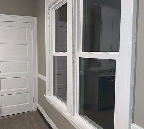 5th image of 1414 Hawley Ave APT 1