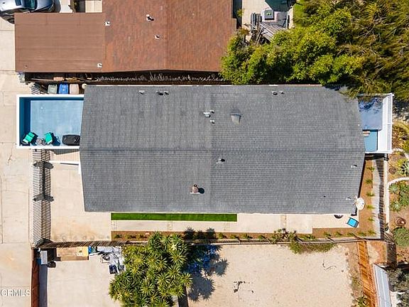 3rd image of 1101 Winthrop Ln