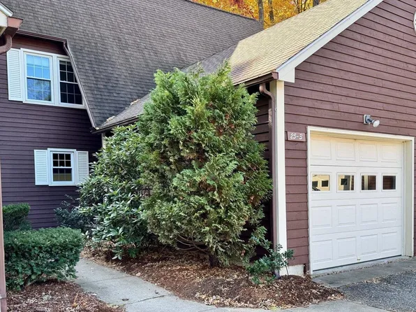 25 Woodbine by the Lake #3, Colchester, VT 05446