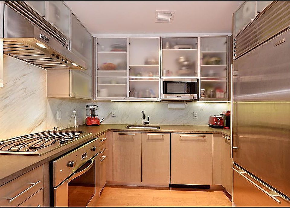 1st image of 200 Chambers St APT 6J