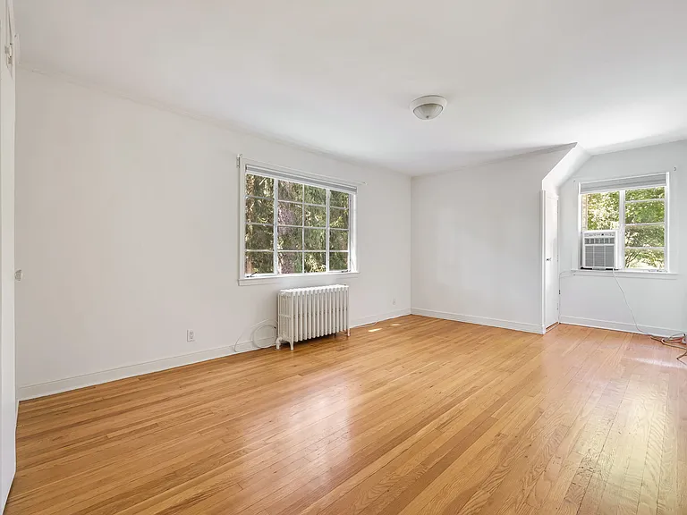 14 Grove Ln — Photo 28