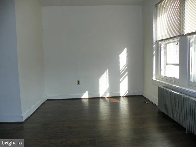 514 S High St #4 — Photo 4