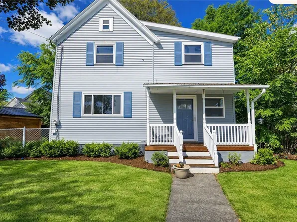 19 Grove Ave, Auburn, NY 13021