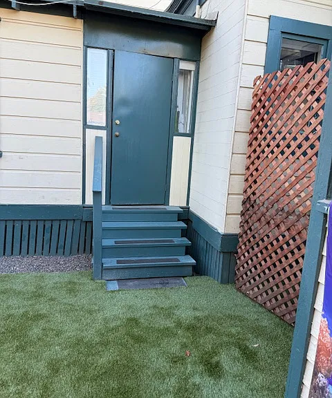 Private Backyard (View 1)