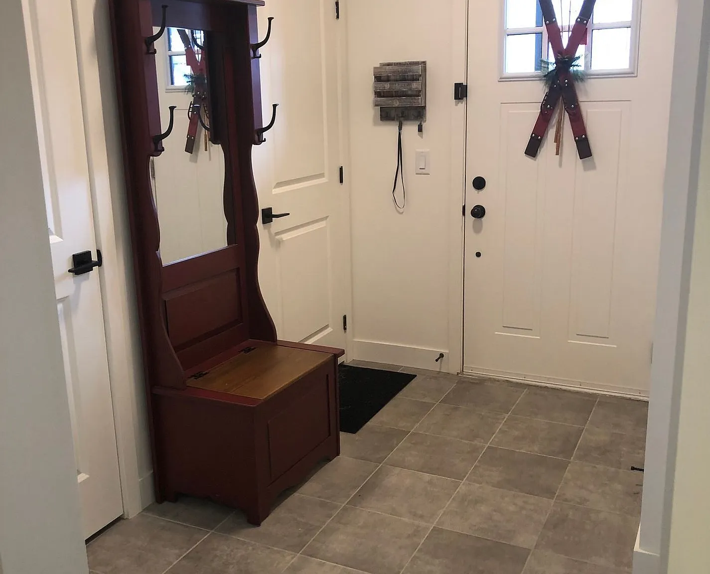 2 bed, $2,550 — Photo 3