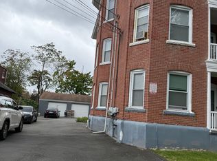 267-269 Sargeant St #3, Hartford, CT 06105