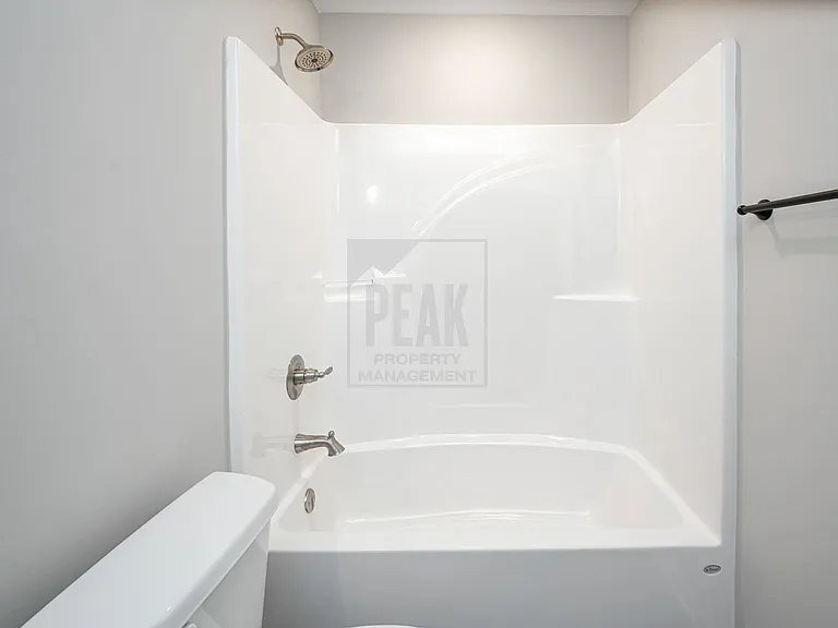 540 Woodland Cir — Photo 35