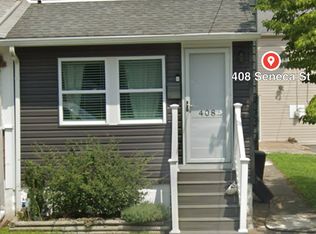 408 Seneca St #A, Essington, PA 19029