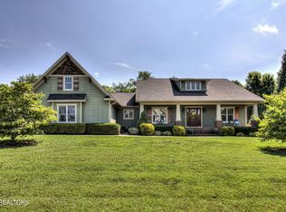 3242 Whittenburg Dr, Maryville, TN 37804