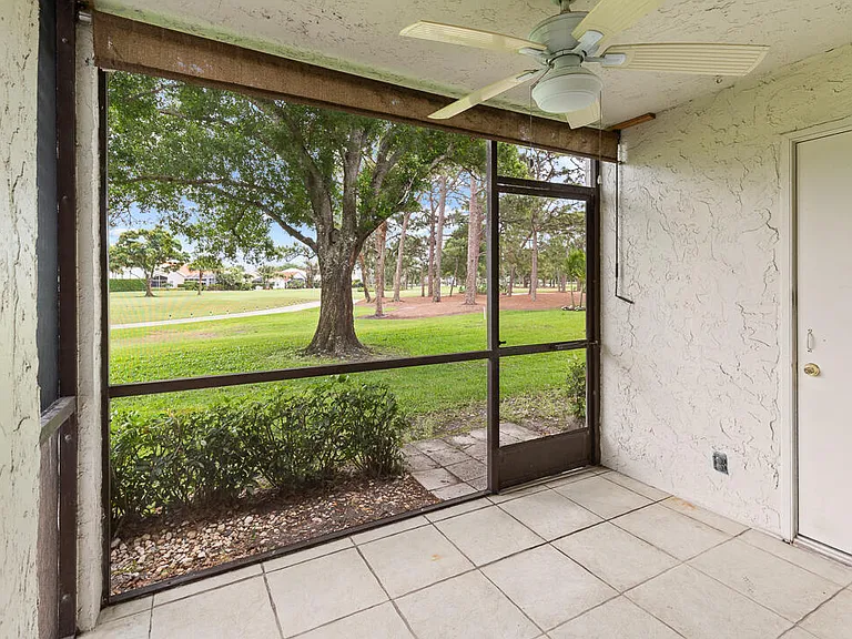 12962 Briarlake Dr #103 — Photo 23
