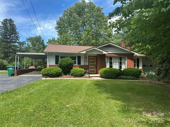 76 W Oakview Rd, Asheville, NC 28806