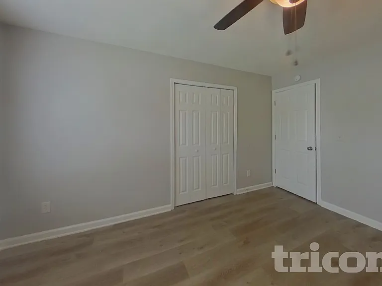 7259 Madison Cir — Photo 14