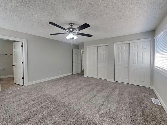 2nd image of 3646 Jasmine Ave #2-4