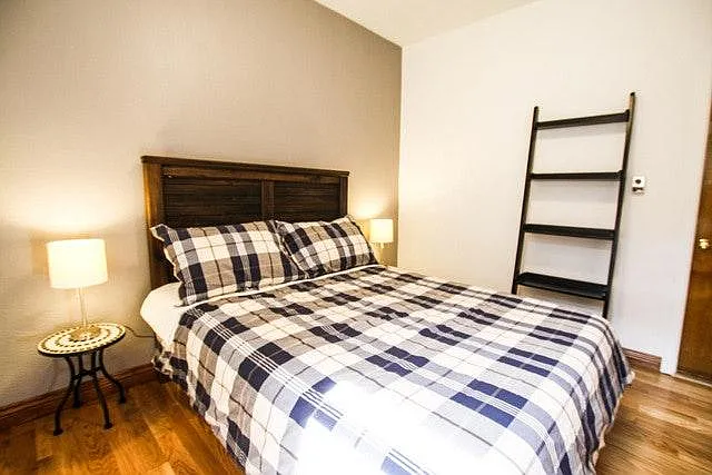 1 bed, 650 sqft, $3,500 — Photo 3