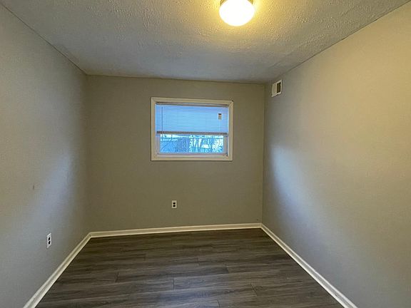 4th image of 548 Beach 65th St Floor 2