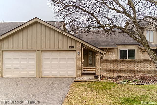 1st image of 4275 Foxpointe Dr