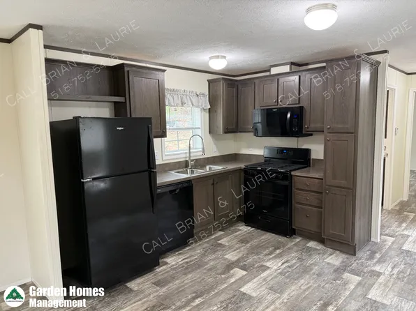 110 Francis St #A-02, Gloversville, NY 12078