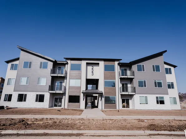 351 E Volunteer Dr #11-203, Spanish Fork, UT 84660