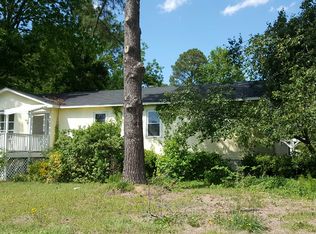17 Old Fort Shores Rd, Chocowinity, NC 27817