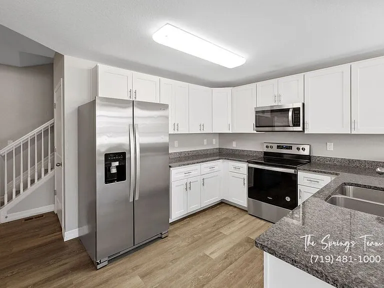 740 Brambleberry Hts — Photo 11