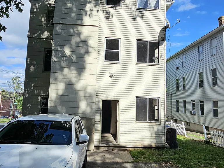 266 Grove St #1 — Photo 13
