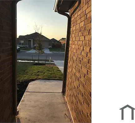 11305 Dawes Pl — Photo 32