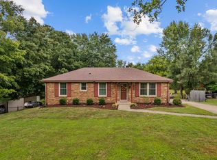 739 Pollard Rd, Clarksville, TN 37042