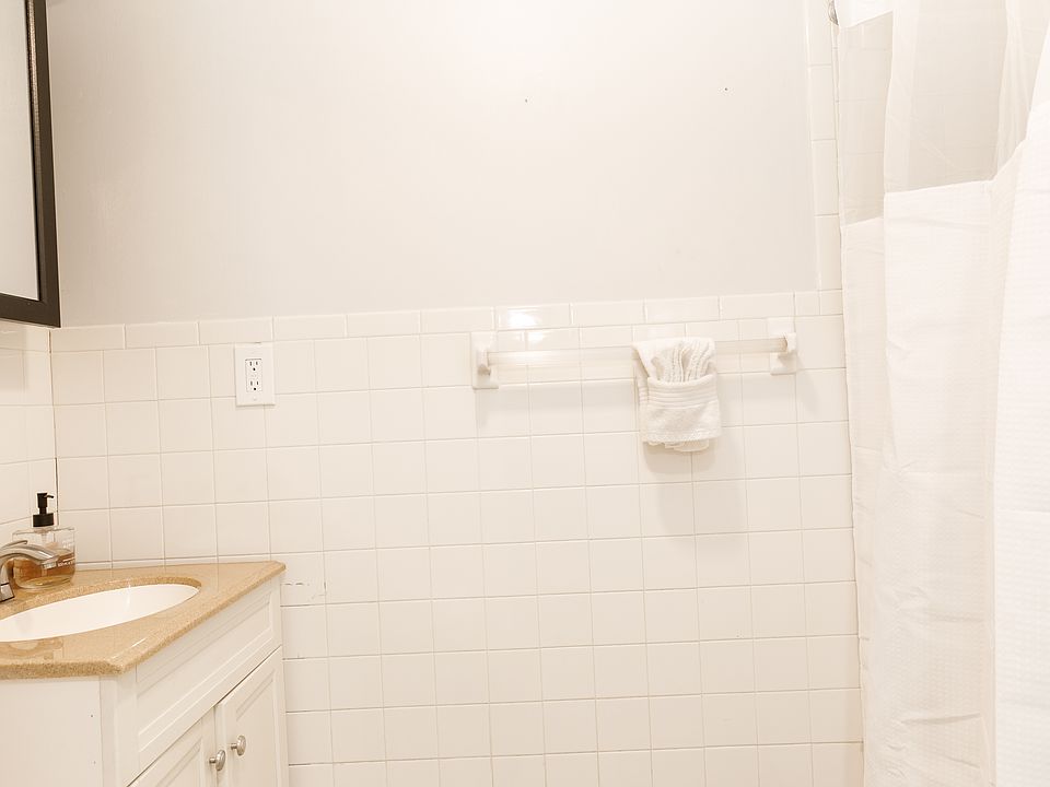 1st image of 43 Myrtle Ave #2