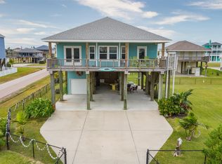 22912 Fresca St, Galveston, TX 77554