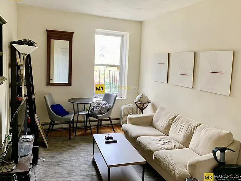 16 Garden St #4 — Photo 2