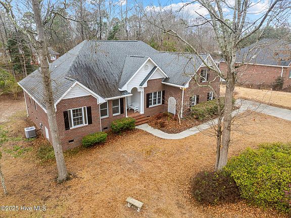4th image of 126 Francis Marion Drive